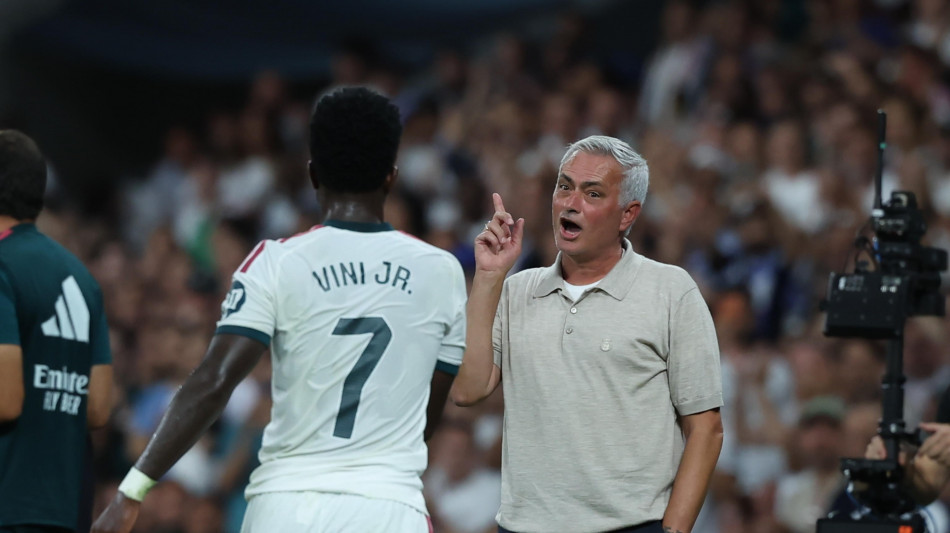 Champions: Mourinho, "Vinicius jr? Per me di intoccabile c'&eacute; solo lo stemma"