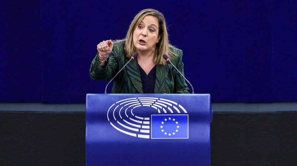 Socialisti Ue, 'inaccettabile che Von der Leyen giustifichi l'attacco all'Iran'