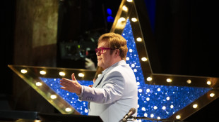 Torna Rocket Man, Elton John rinasce e incanta Londra