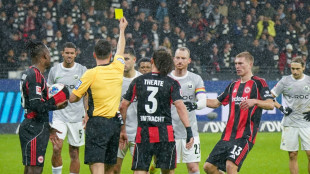 Elfmeter-Streit in Frankfurt: "Tut der Fußballerseele weh"