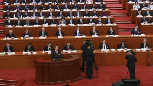 China define meta de crescimento entre 4,5% e 5% e aumenta or&ccedil;amento de defesa para 2026