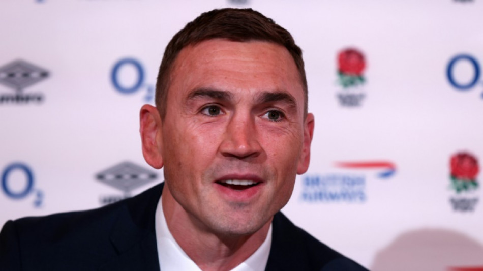 Sinfield warns England against being fuelled by Six Nations 'dislike'