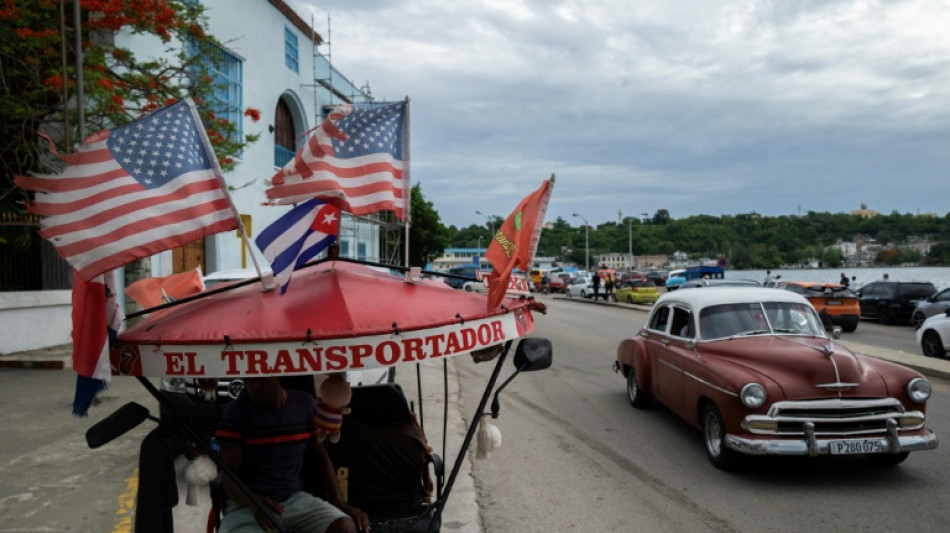 "Comme en Chine": les Cubains saluent les r&eacute;formes, les exil&eacute;s attendent plus