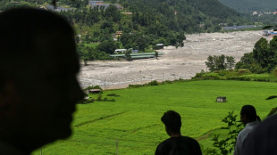 Crue dans l'Himalaya : pr&egrave;s de 2.500 personnes port&eacute;es disparues, les secours &agrave; pied d'oeuvre 