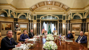 Am&eacute;ricains et Russes en pourparlers &agrave; Ryad sous le regard inquiet de Kiev et des Europ&eacute;ens