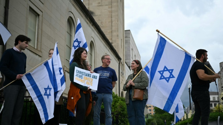 Un homme inculp&eacute; pour l'assassinat de deux employ&eacute;s de l'ambassade d'Isra&euml;l &agrave; Washington