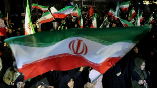 L'Iran d&eacute;fie Trump et exhorte les civils du Moyen-Orient &agrave; s'&eacute;loigner des forces am&eacute;ricaines