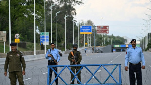 A caminho do Paquist&atilde;o, vice-presidente dos EUA insta Ir&atilde; a 'n&atilde;o enganar' Washington 