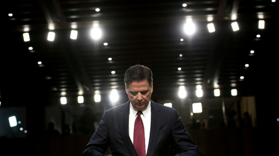 Juíza dos EUA indefere ações contra ex-chefe do FBI e procuradora contrários a Trump