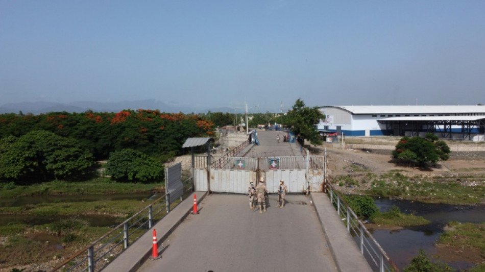 Rep&uacute;blica Dominicana fechar&aacute; a fronteira at&eacute; Haiti desistir de construir canal