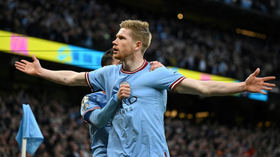 Man City outclass Arsenal to take control of Premier League title race