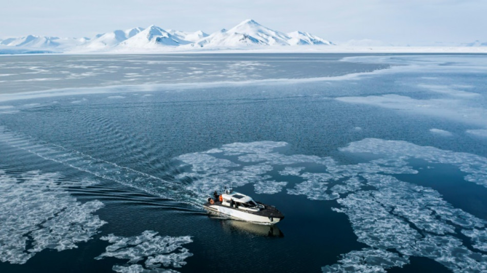 Dans l'Arctique, la difficile qu&ecirc;te d'un tourisme durable