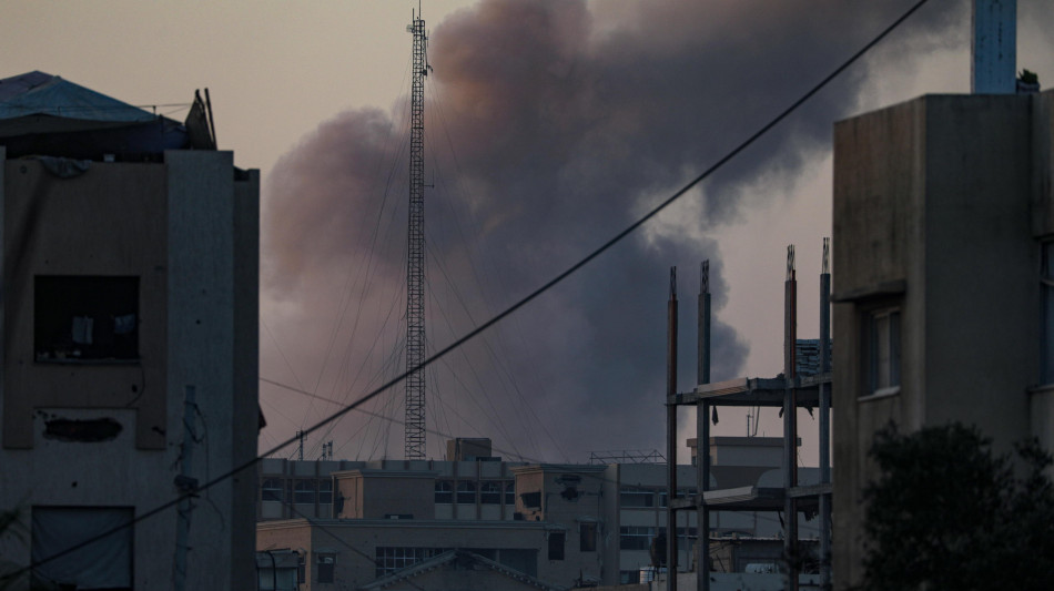 Idf, 'colpito a Gaza City grattacielo utilizzato da Hamas'