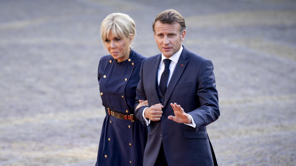 Macron, se dazi a 10% inevitabile risposta Ue compensativa