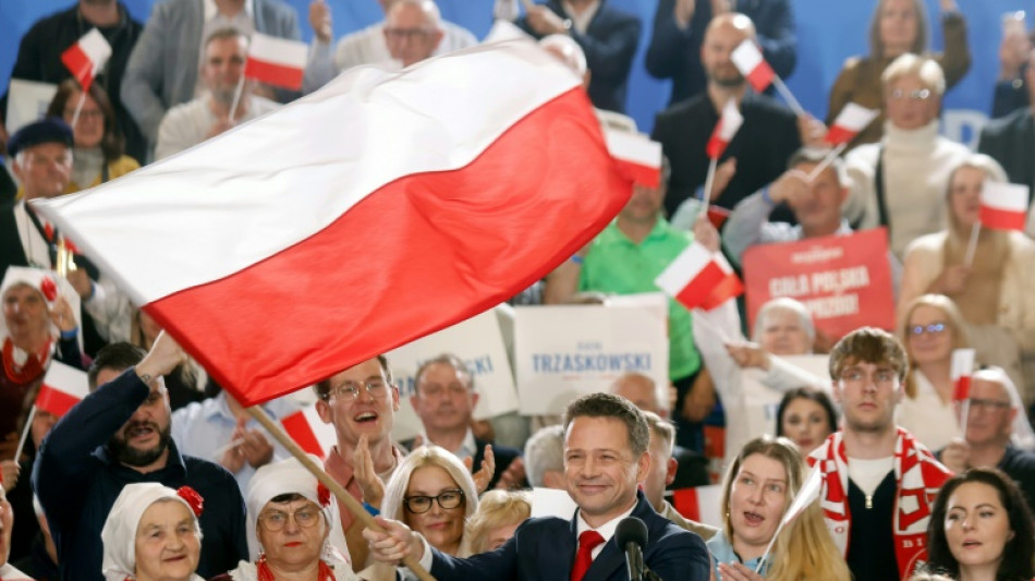 Pologne: le candidat pro-europ&eacute;en et nationaliste s'affronteront au 2e tour de la pr&eacute;sidentielle 