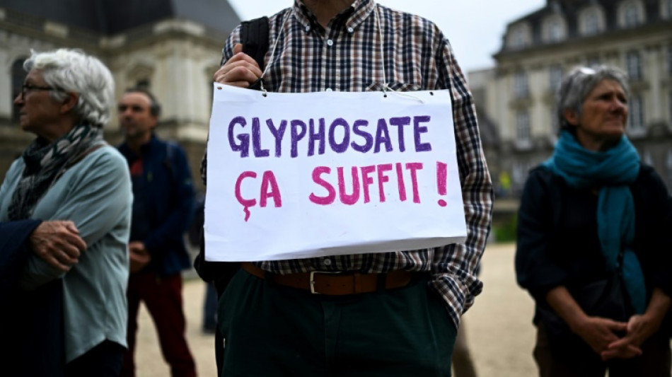 Comiss&atilde;o Europeia renovar&aacute; autoriza&ccedil;&atilde;o do uso do glifosato por 10 anos