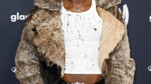 Rapper Lil Nas X ricoverato per paralisi facciale