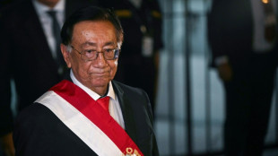 Jos&eacute; Mar&iacute;a Balc&aacute;zar &eacute; eleito presidente interino do Peru
