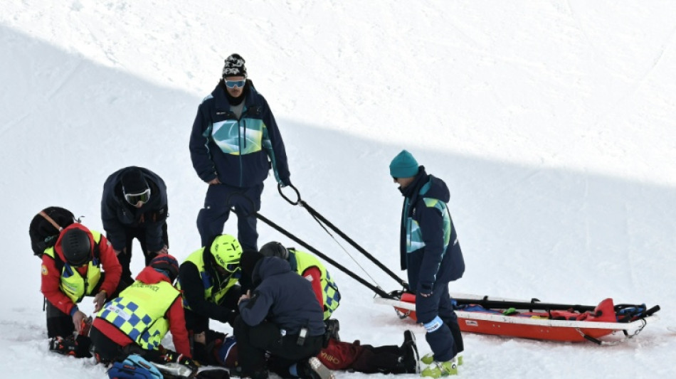 Chinese Olympic snowboarder avoids serious injury after nasty crash