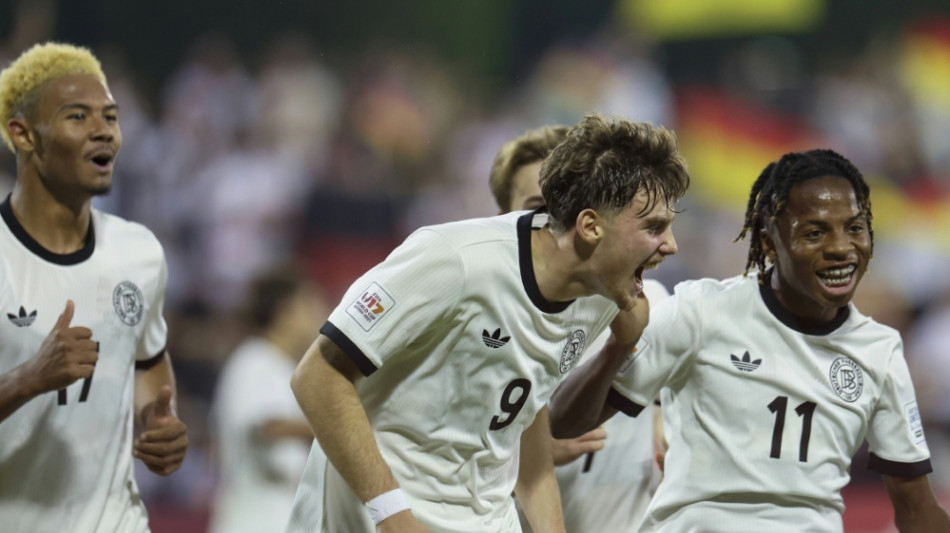 Knoten geplatzt: Deutsche U17 furios in die K.o.-Runde