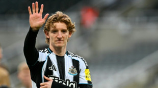 Barcelona reach agreement with Newcastle's Gordon