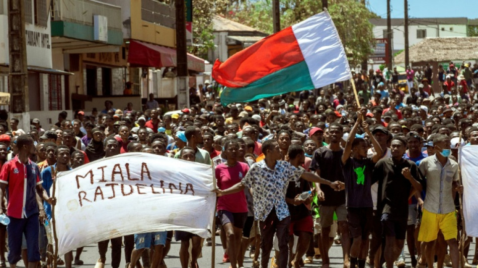Madagascar: r&eacute;union au palais pr&eacute;sidentiel apr&egrave;s sept jours de manifestations