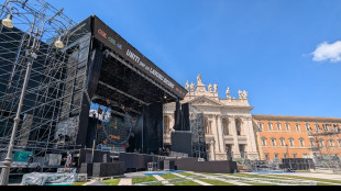 A Roma in costruzione il palco del Primo maggio
