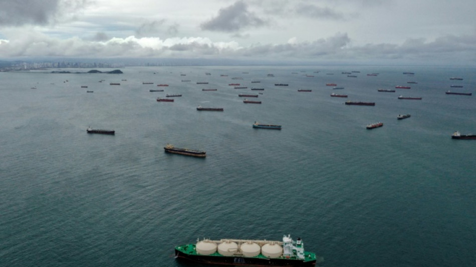 Restri&ccedil;&otilde;es a tr&aacute;fego no Canal do Panam&aacute; ser&atilde;o mantidas por um ano por falta d'&aacute;gua