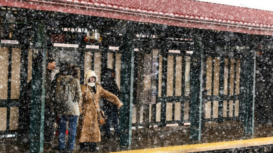 New York ordonne une interdiction des d&eacute;placements &agrave; l'approche d'une violente temp&ecirc;te