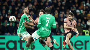 PSG move to verge of Ligue 1 crown
