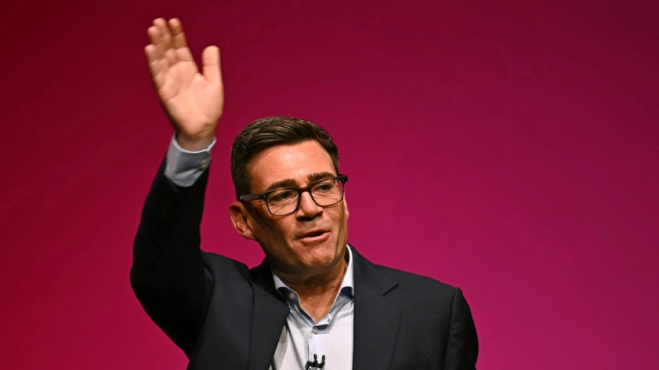 Andy Burnham rouvre le d&eacute;bat risqu&eacute; sur un retour du Royaume-Uni dans l'UE