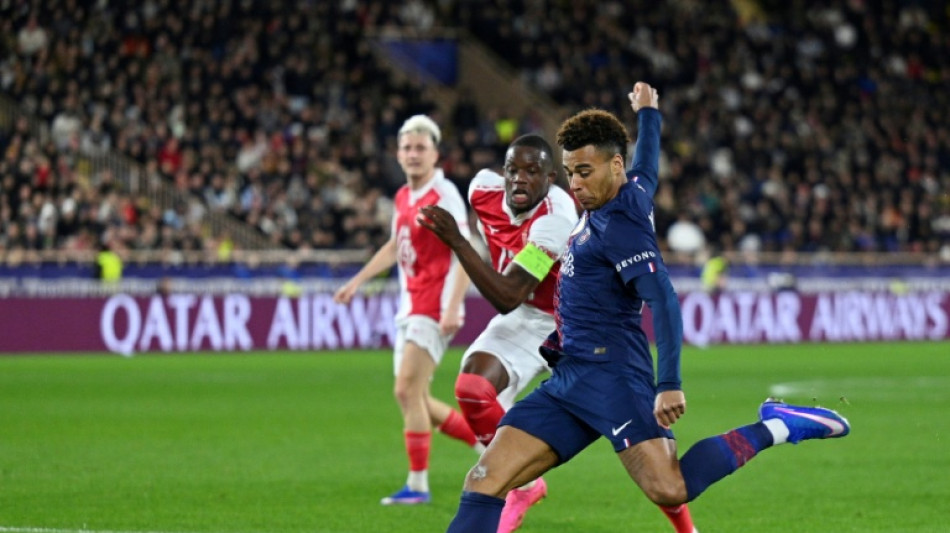 Ligue des champions: le PSG et Dou&eacute; renversent Monaco mais perdent Demb&eacute;l&eacute;