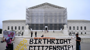 La Cour supr&ecirc;me d&eacute;bat de la volont&eacute; de Trump de red&eacute;finir la citoyennet&eacute; am&eacute;ricaine