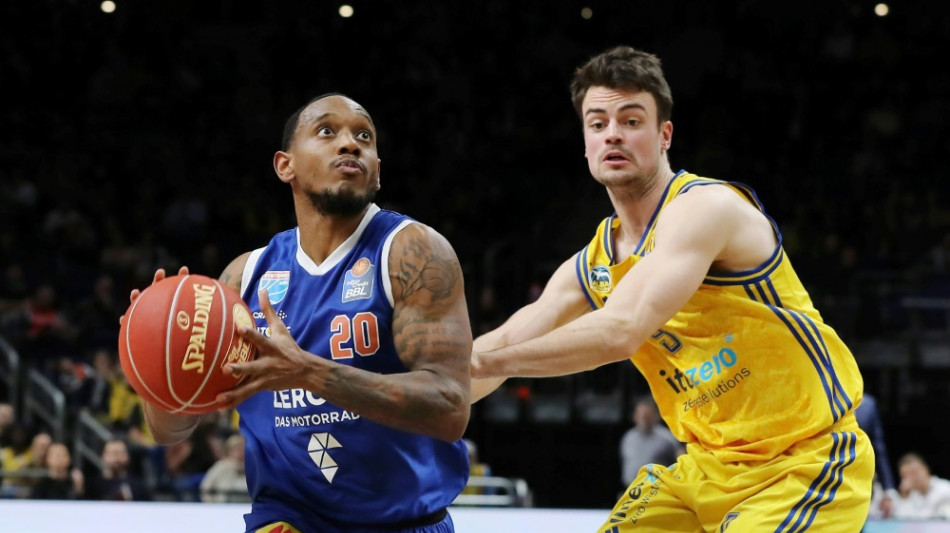 Basketball: Alba geht unter - Bayern melden sich zur&uuml;ck