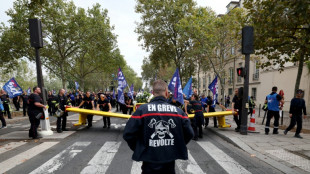 Gr&egrave;ve dans la fonction publique: plus de 170 manifestations attendues mardi