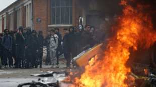 Clashes between French teens, police as school blockades intensify