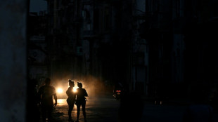 Energia elétrica volta em 11 das 15 províncias de Cuba após apagão