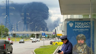 Moscou frapp&eacute;e par une vaste attaque ukrainienne, une importante raffinerie touch&eacute;e