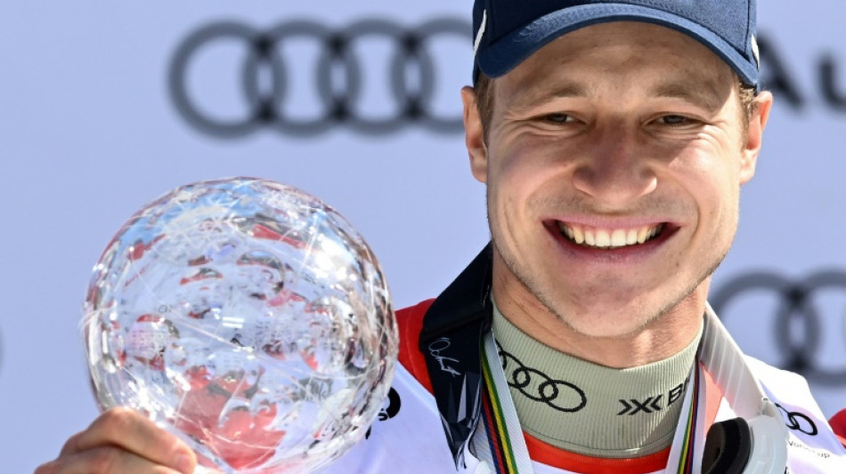 Ski alpin: tripl&eacute; et globe du super-G pour les Suisses, Sarrazin 4e pour son retour