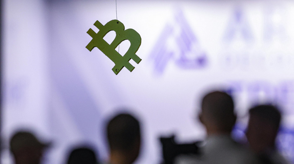 Criptovalute in calo dopo l'attacco hacker a Binance