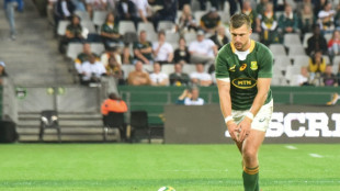 Pollard in the points as Leicester repel Saracens' rally
