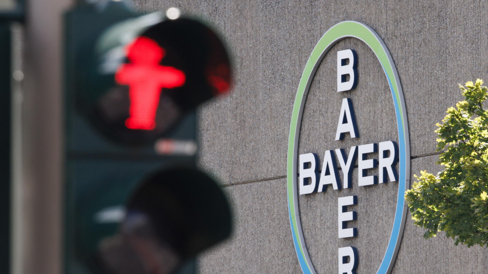 Accordo miliardario di Bayer per risolvere le cause sul glifosato negli Usa