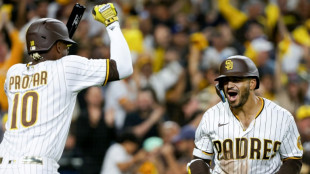 Braves, Dodgers pushed to the brink in MLB playoffs