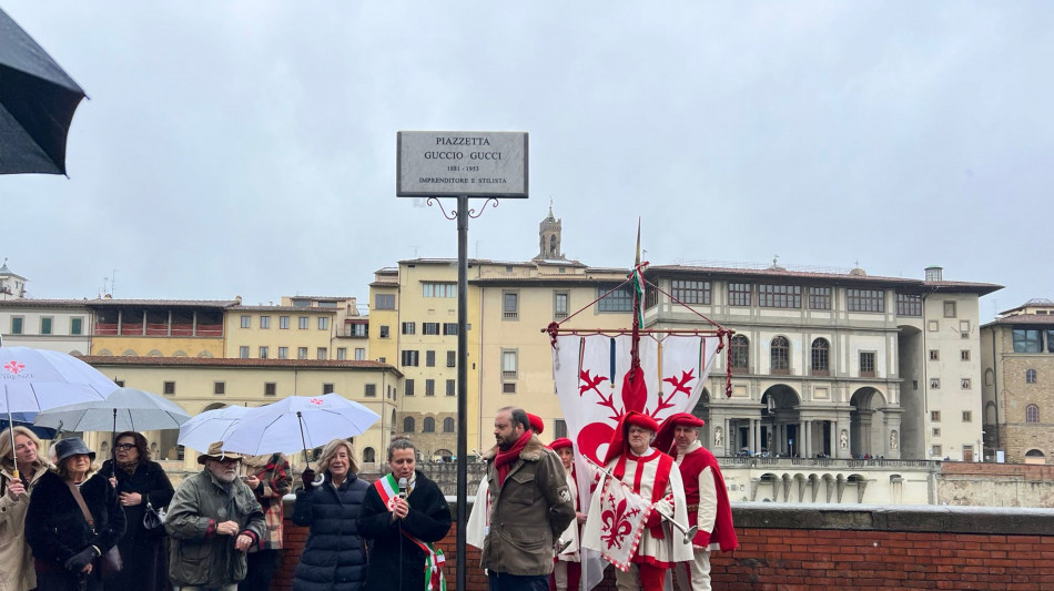 Moda, Firenze intitola una piazzetta a Guccio Gucci su un lungarno