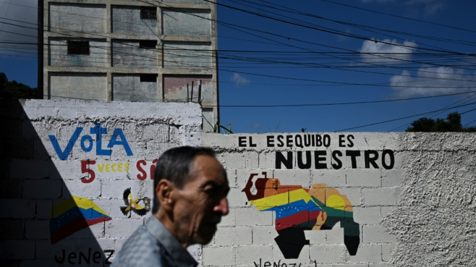 CIJ ordena que Venezuela 'se abstenha' de a&ccedil;&otilde;es que ameacem status quo com Guiana