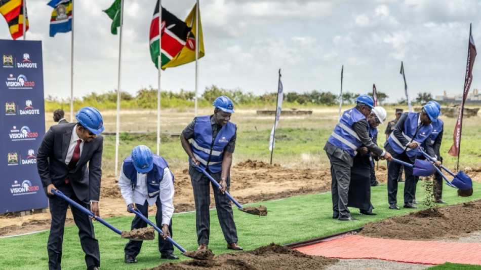 Dangote pose au Kenya la premi&egrave;re pierre de sa seconde m&eacute;garaffinerie en Afrique