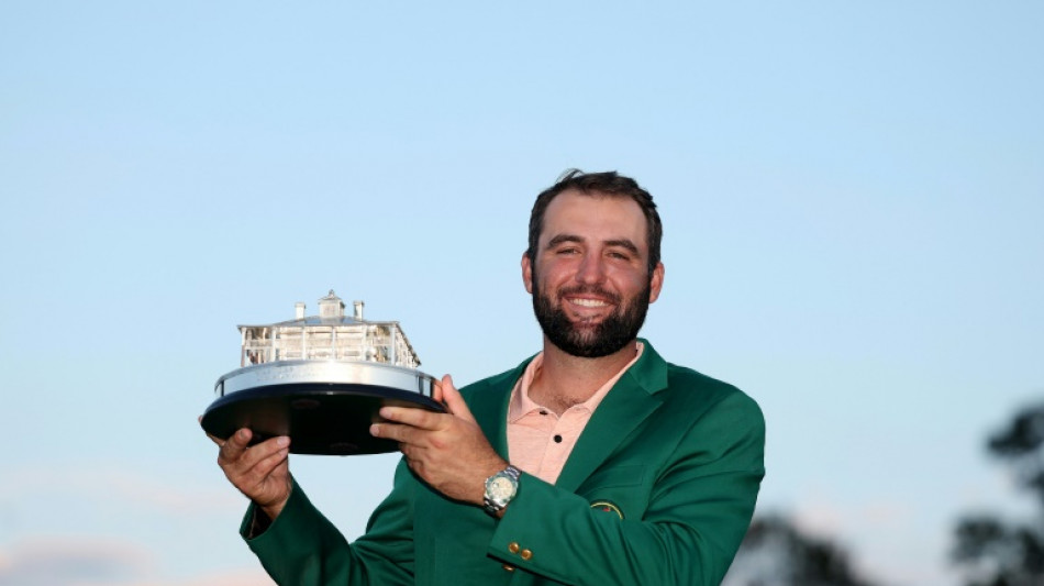 Golf: Scottie Scheffler triomphe au Masters pour la deuxi&egrave;me fois, Tiger Woods finit loin