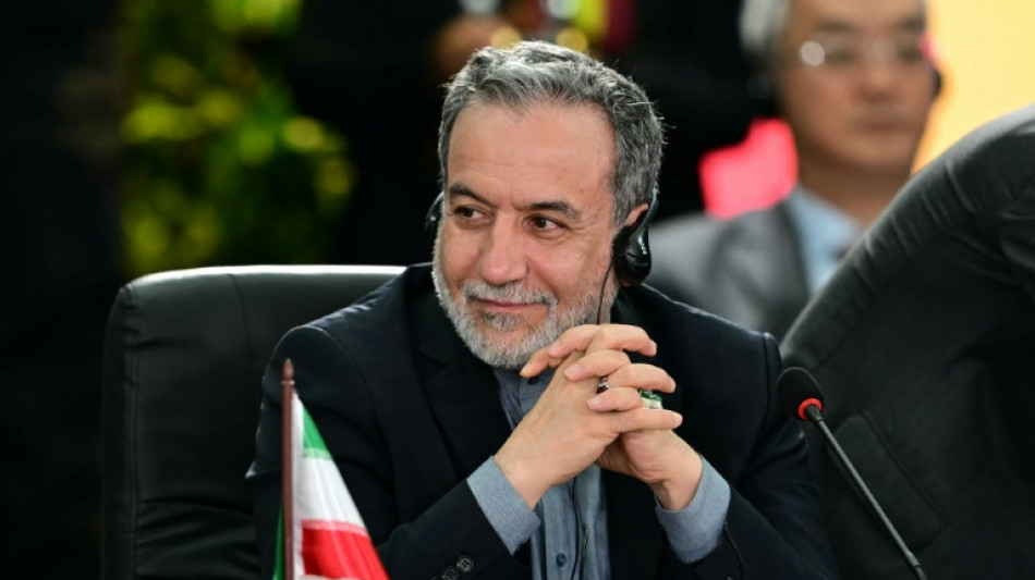 Irán dice que está trabajando con Rusia y China para impedir las sanciones europeas