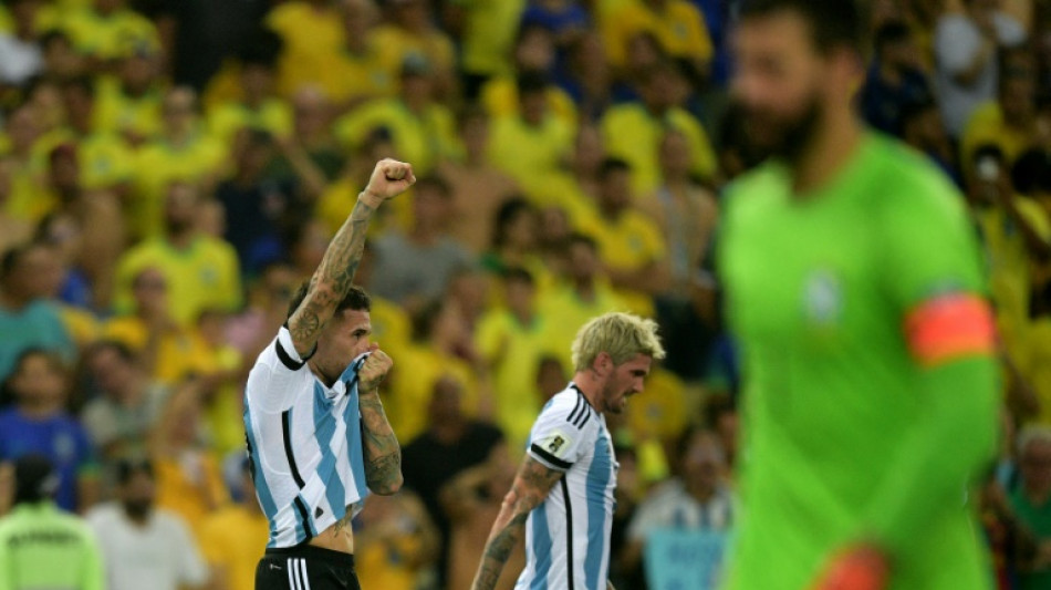 Brasil &eacute; derrotado pela Argentina (1-0) e perde invencibilidade como mandante em Eliminat&oacute;rias