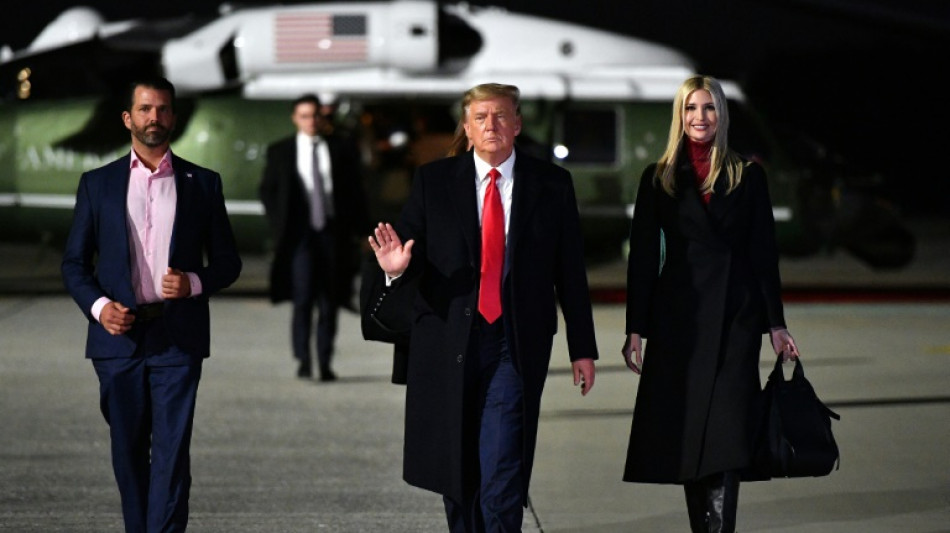 Ivanka ir&aacute; depor em julgamento de Donald Trump por fraude